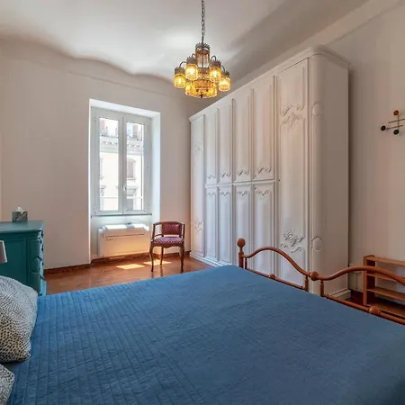 Santa Maria Maggiore Roomy And Bright Flat Ρώμη