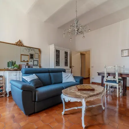 Διαμέρισμα Santa Maria Maggiore Roomy And Bright Flat *