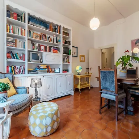 Santa Maria Maggiore Roomy And Bright Flat * Rome