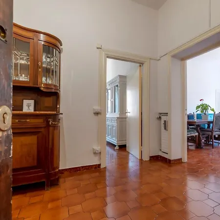 Διαμέρισμα Santa Maria Maggiore Roomy And Bright Flat *