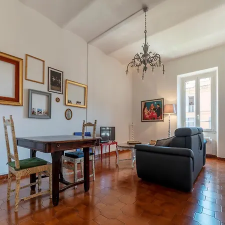 Santa Maria Maggiore Roomy And Bright Flat * Ρώμη